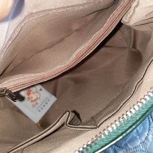 ron pon pon convertible backpack